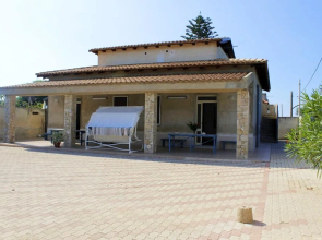 Apartment With 2 Bedrooms In Pachino With Furnished Balcony 40 M From The Beach