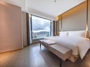 Atour Hotel Zhuhai Gongbei Fuhuali Huanyucheng