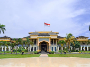 Garuda Plaza Hotel