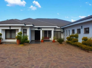 Aloe Ridge Guest House BW