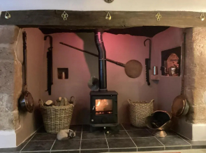 The Snuggery a Cosy Country Cottage