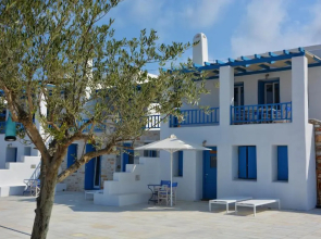 White Blue Houses & Apartments Paros