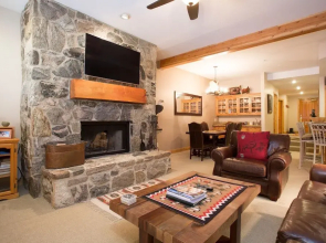 Trail's End Lodge at Deer Valley Resort - Two Bedroom Residence with Spa #406 2 Condo