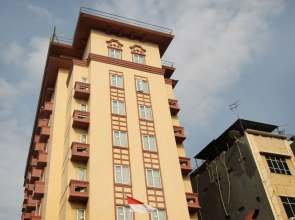 雅加达艾里塔曼塞里曼加彼赛尔德拉潘7号酒店(Airy Taman Sari Mangga Besar Delapan 7 Jakarta)