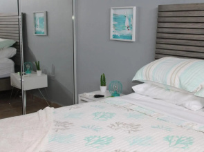Mar Azul Bay View Apartment