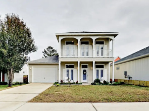 Dune Avenue - 3 Br Home