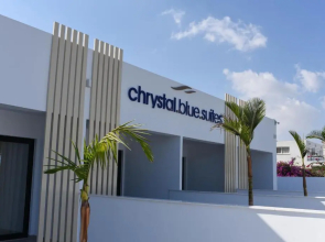 Chrystal Blue Suites Studio Apartment SELENE