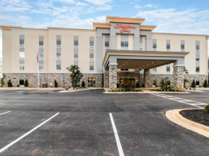 Hampton Inn Locust Grove