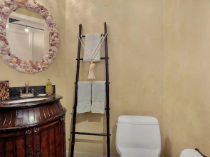 Royal Marco Way Condo