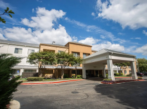 Courtyard by Marriott Memphis East/Bill Morris Parkway