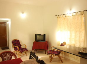 OYO 9277 Studios Near Candolim Beach