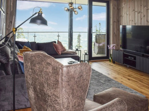 Beautiful Apartment in Noresund With 3 Bedrooms and Wifi