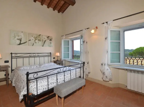 Ginepro Grillo in Camaiore