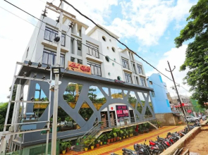Hotel Lal Qila