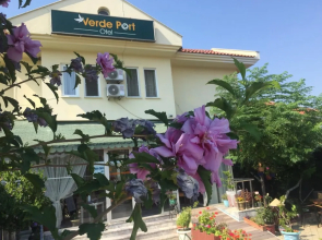 Verdeport Hotel