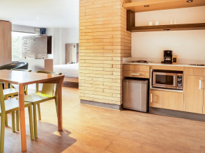 Viaggio Teleport Suites