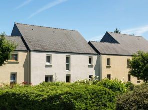 Logis Hôtel Au Chêne Vert