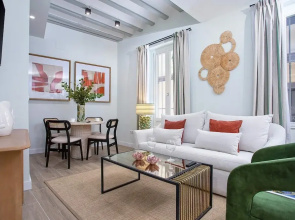 Spectacular Duplex in C diz Center Patrocinio III