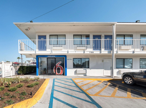 Motel 6 Mcallen, TX