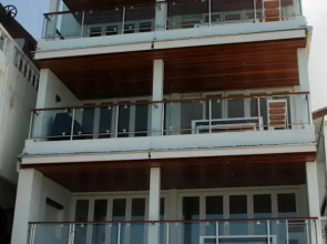 Osho Luxury Apartment
