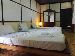 Kongmany Colonial House