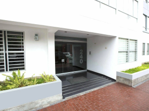 Miraflores Luxury Apartments Alcanfores