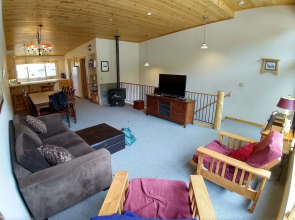 Lost #7 - 2 Br Townhouse