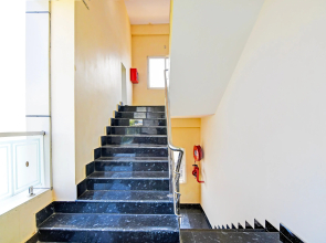 Super Townhouse Dwarakanagar Near Gurudwara