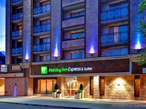 Holiday Inn Express Hotel & Suites Calgary by IHG