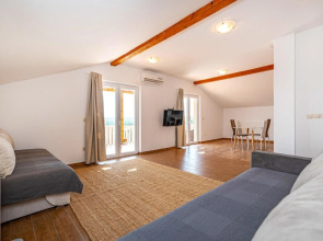 Beautiful Home in Posedarje With 4 Bedrooms, Wifi and Outdoor Swimming Pool