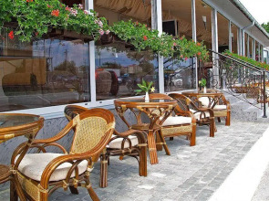 Отель «Соната»