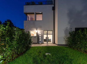 HouSmart Toscana 53 White