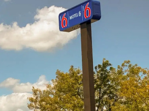 Quality Inn Northwest Lexington, KY
