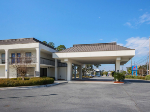 Motel 6 Savannah, GA - Midtown