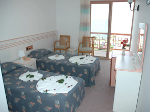 Ceren Hotel