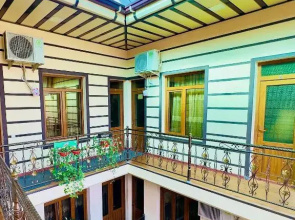 Aziz Hotel