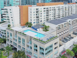 Miami World Rental - Midtown 608