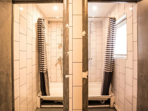 Хостел «Институт»