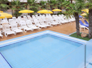 Hotel GHT Oasis Tossa & Spa