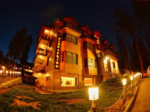 Pine Spring Resort Gulmarg