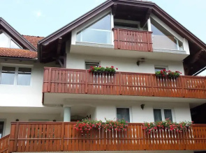 Hrominc Guest House