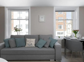 Comfy 5 Location Few Steps From BA I360