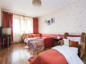 Moment House (Moment Haus) v mikrorajone Podrezkovo