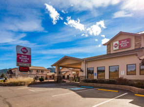 Best Western Plus Silver Saddle Inn