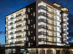 Mowbray East Apartments