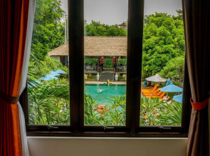 Ozz Hotel - Kuta Bali