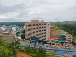 Fuyingmen Hot Spring Hotel