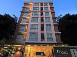 D Varee Montara Thonglor 25