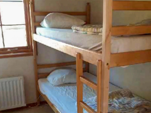 Nice Home in Sjötorp With Wifi and 3 Bedrooms