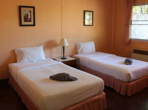 Safari Riviera Resort